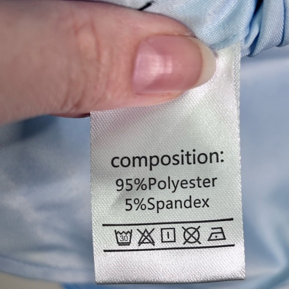 NWOT Light Blue Formal Dress Shirt with Crisp Fabric - Picture 7 of 9